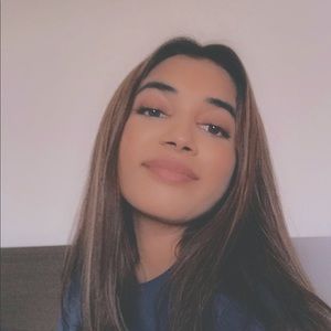 Meet your Posher, Nadia